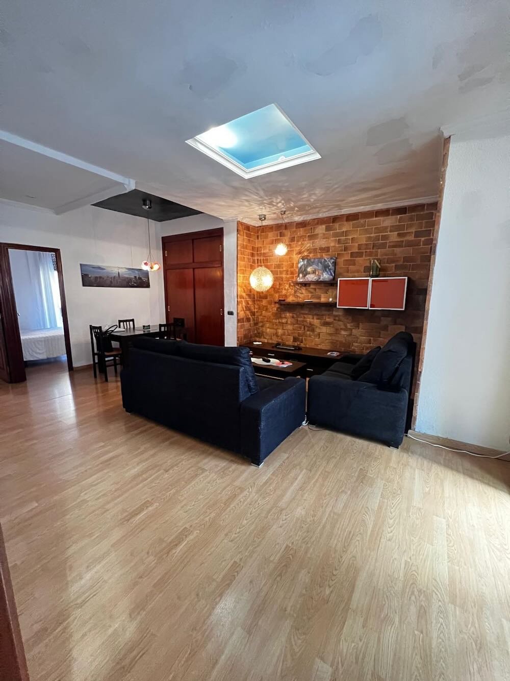 Property 2472 - Image 32